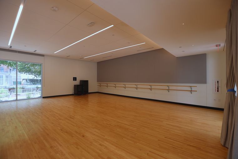 Emma S. Barrientos MACC — Interior