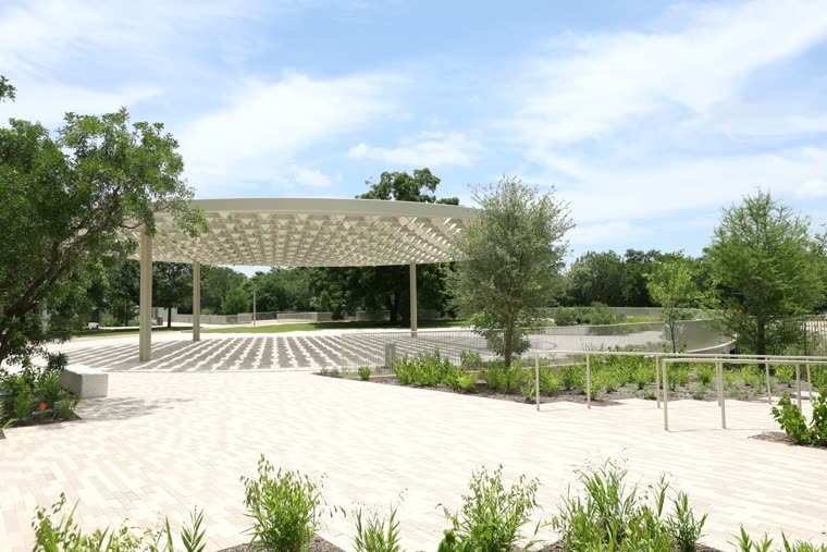 Emma S. Barrientos MACC — Site