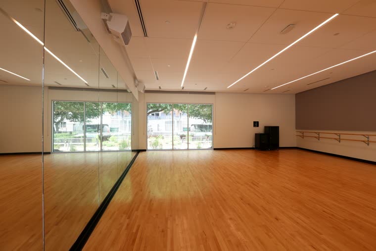 Emma S. Barrientos MACC — Interior