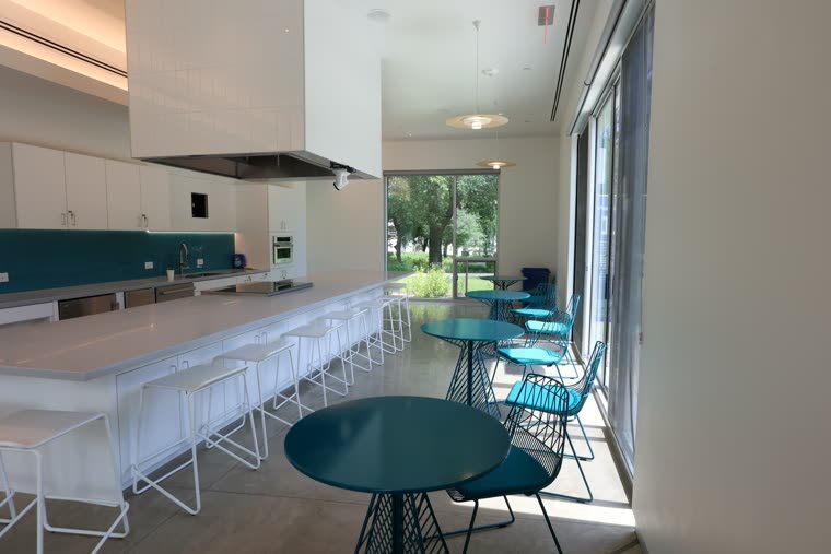 Emma S. Barrientos MACC — Interior