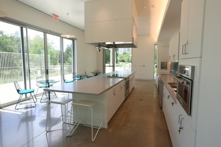 Emma S. Barrientos MACC — Interior